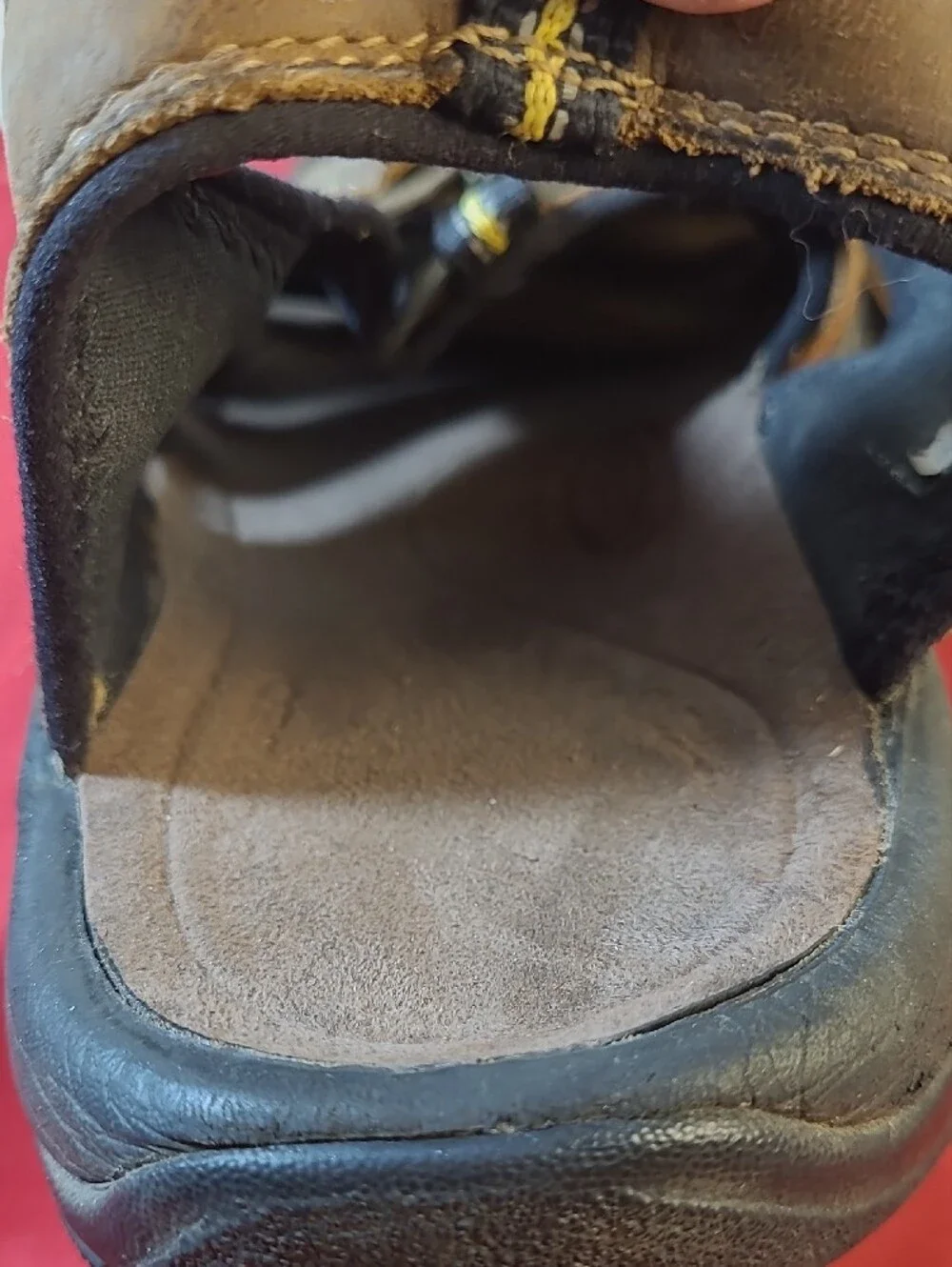 Keen Newport H2 Brown Men Closed-Toe Leather Hiking Sandals with Yellow Accents